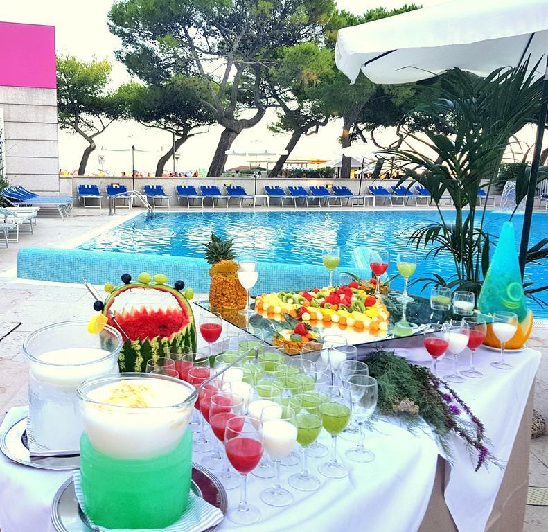 Hotel Bristol Lignano Sabbiadoro Dış mekan fotoğraf