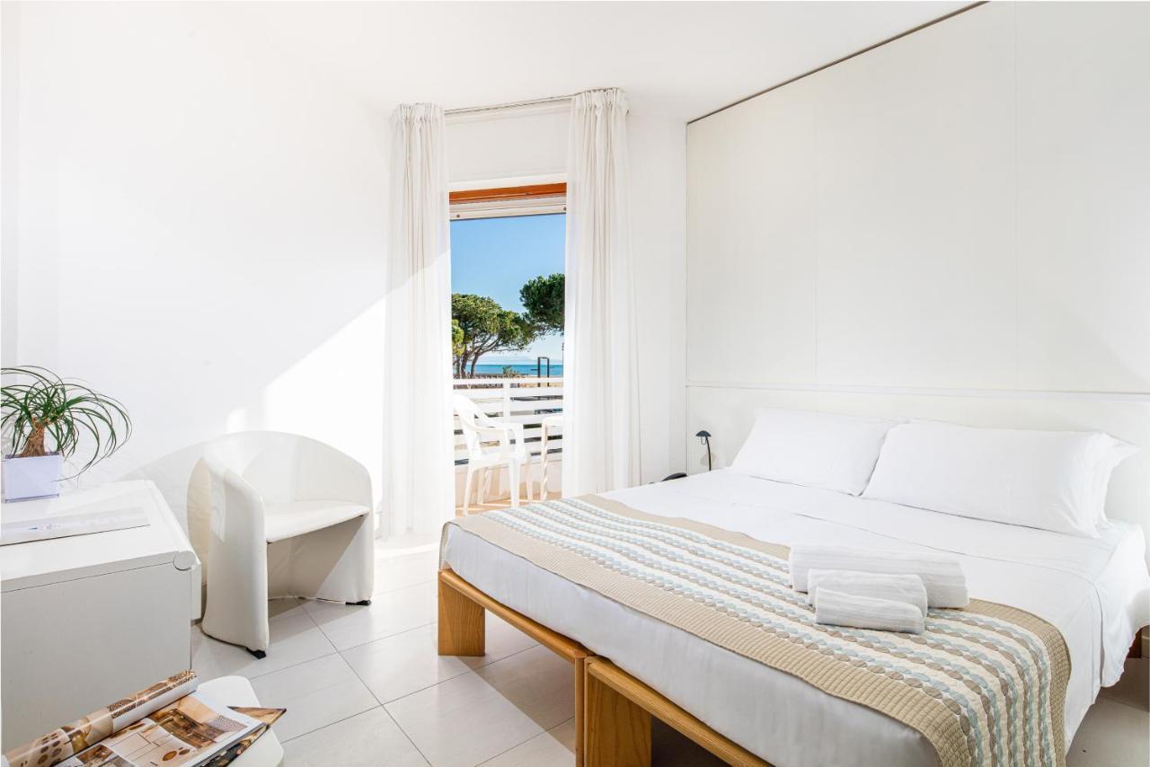 Hotel Bristol Lignano Sabbiadoro Dış mekan fotoğraf
